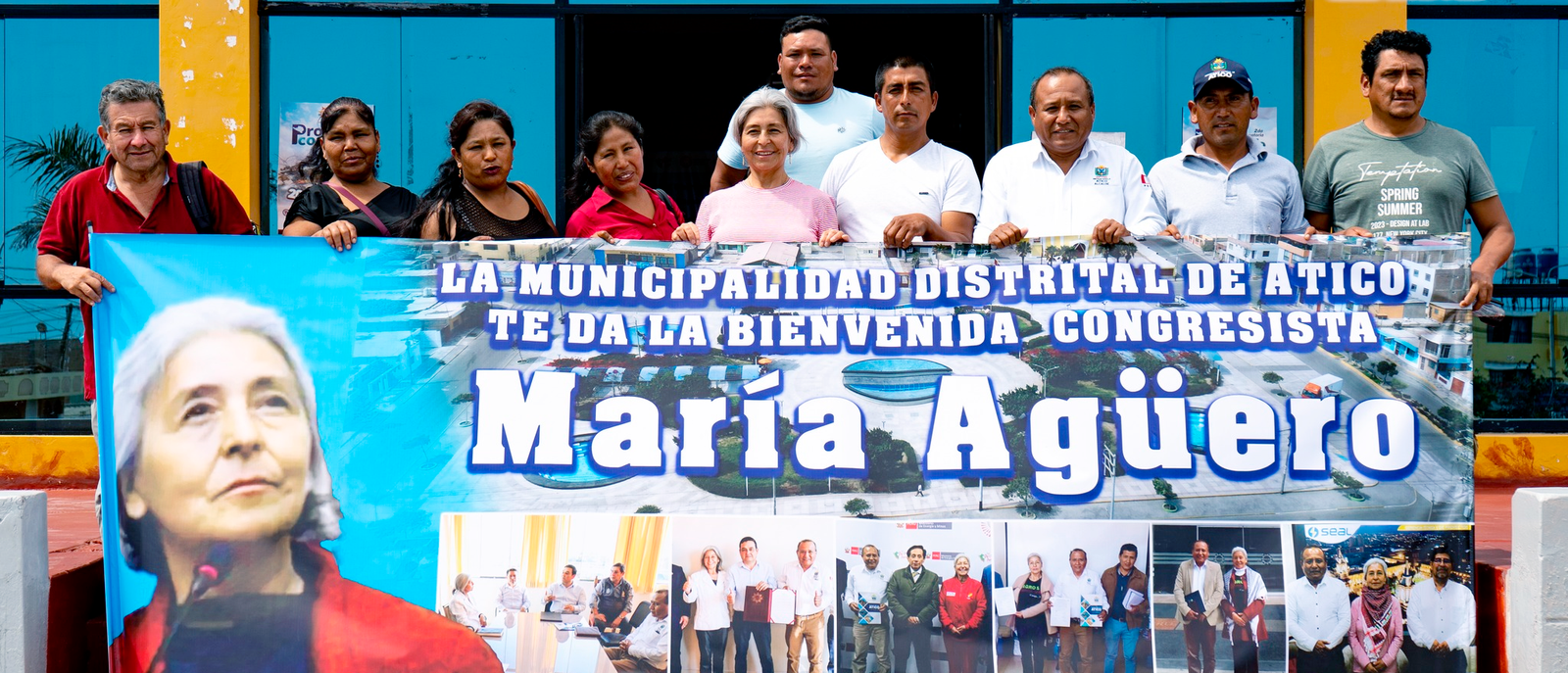 Recibimiento por parte de la población de Atico en agradecimiento a la gestión